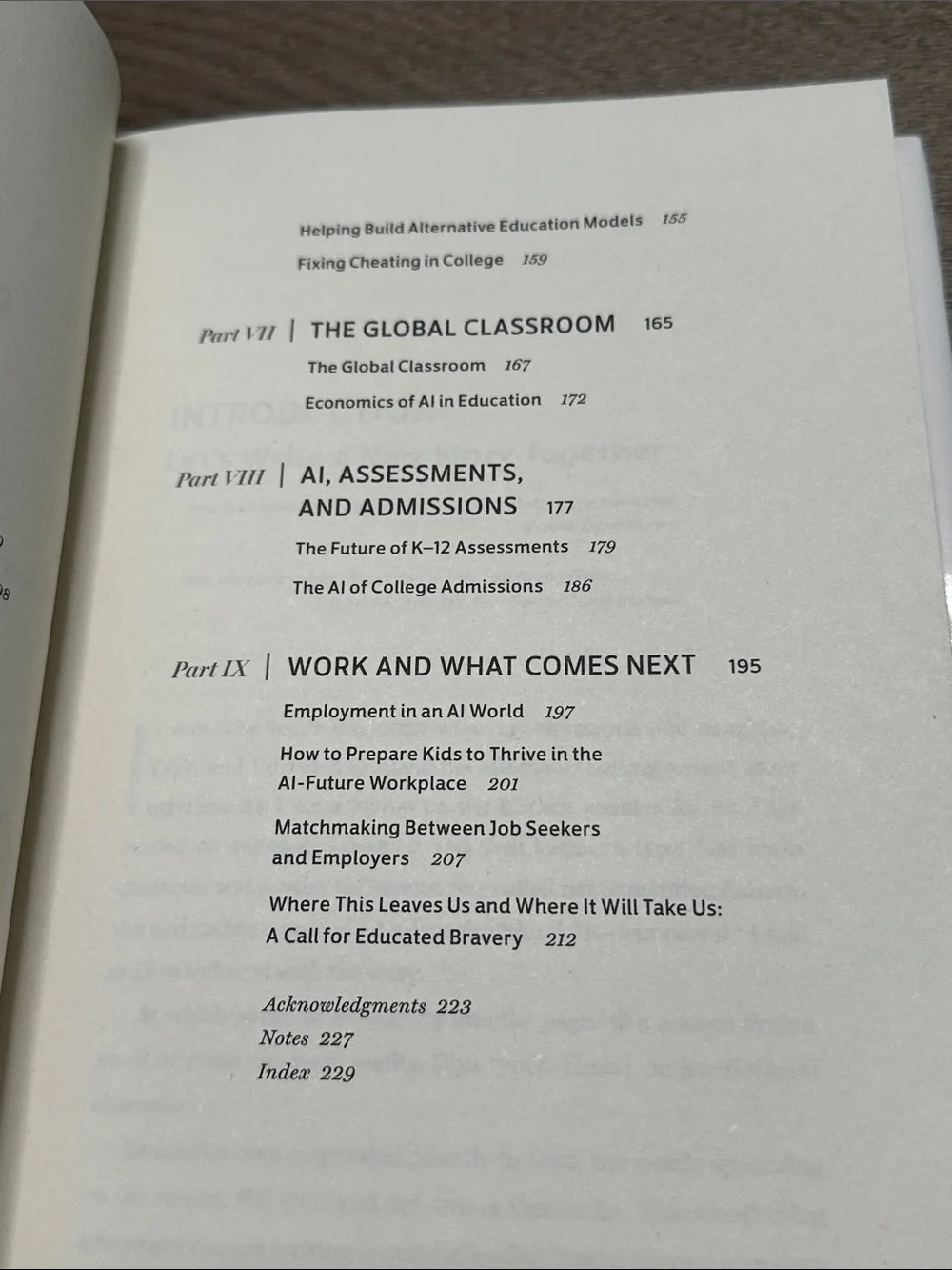 Brave‎ New Words: How AI Will Revolutionize Education Hardcover Book